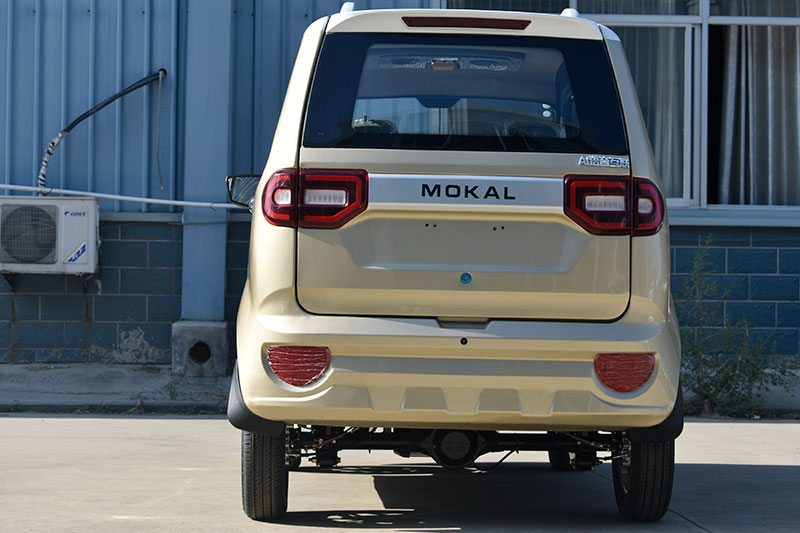 電動(dòng)四輪車廠家